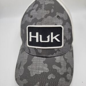 Huk Performance Head Wear Stretch Size L/XL Gray White Camo